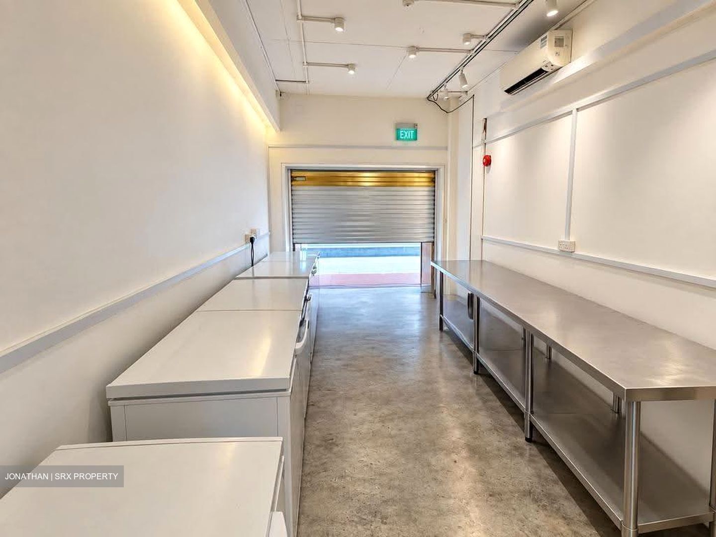 Kampong Glam Conservation Area (D7), Retail #619965361